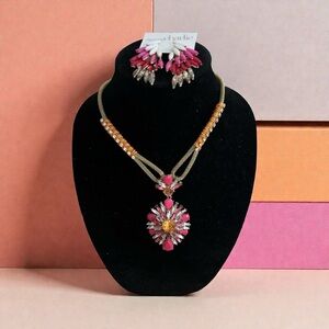 Charming Charlie Pink and Gold Necklace Set